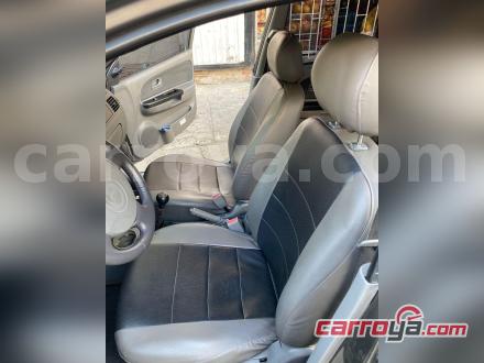 KIA Rio Stylus 2016 - imagen secundaria 1