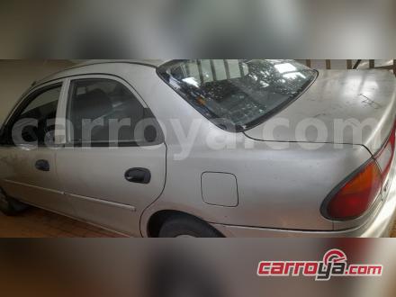 Mazda Allegro 1998 - imagen 1