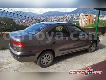 Renault Megane 2005 - imagen secundaria 1