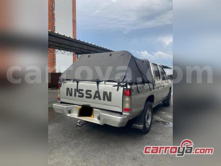Nissan D21 1998 - imagen secundaria 1