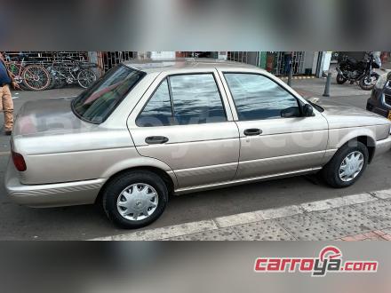Nissan Sentra 2012 - imagen 1