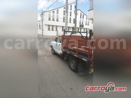 Mazda B1600 1986 - imagen secundaria 1