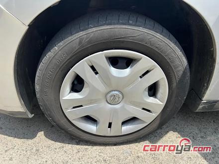 Nissan Tiida 2011 - imagen secundaria 1