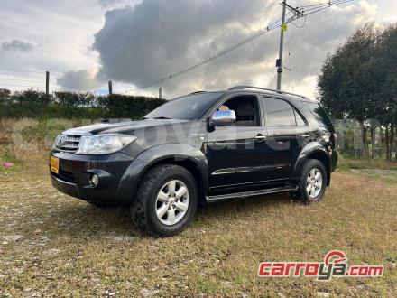 Toyota Fortuner 2009 - imagen 1