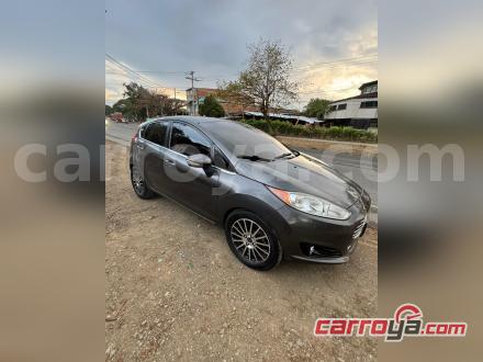 Ford Fiesta 2015 - imagen 1