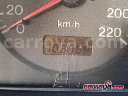 Mazda Allegro 2001 - imagen secundaria 1