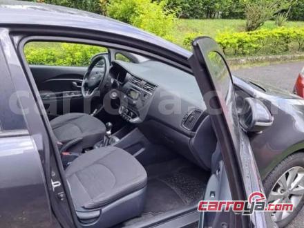 KIA Rio Xcite 2015 - imagen secundaria 1
