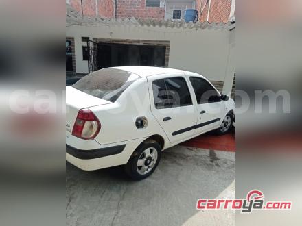 Renault Symbol 2005 - imagen secundaria 1