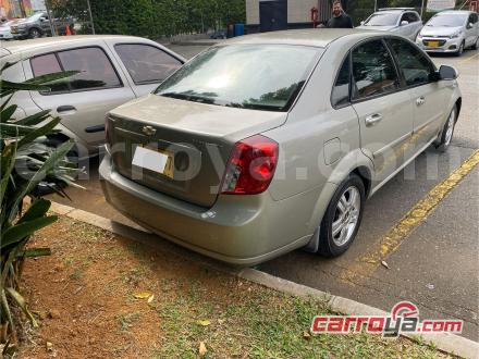 Chevrolet Optra 2010 - imagen secundaria 1